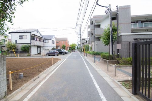 参考資料2: 三鷹市上連雀４丁目 土地